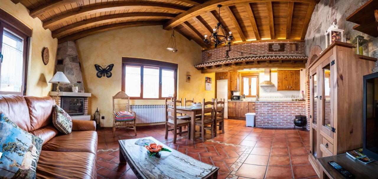 Casa Rural La Gabina Munogalindo المظهر الخارجي الصورة