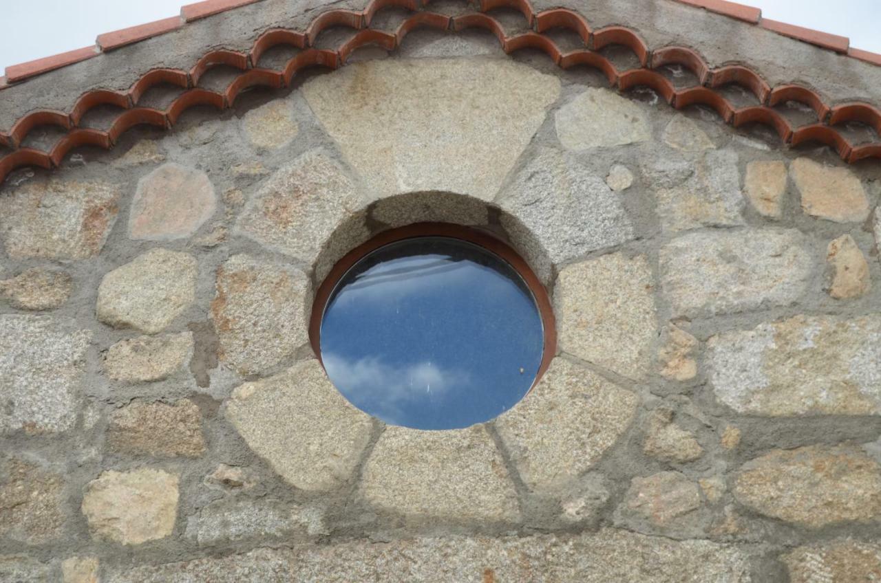 Casa Rural La Gabina Munogalindo المظهر الخارجي الصورة